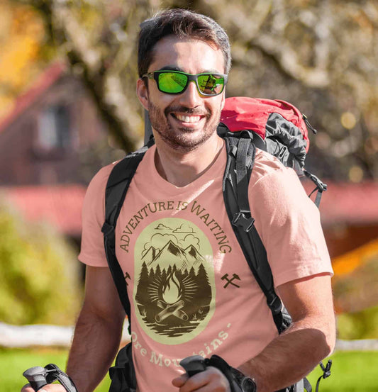 Unisex - Bio-Baumwoll-T-Shirt - Adventure is waiting - Ore Mountains - Haamitstuff