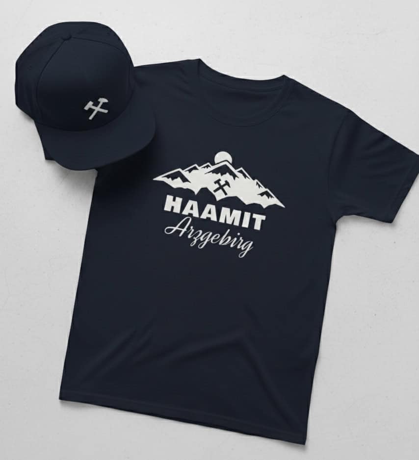 Snapback x T-Shirt Bundle - Haamitstuff
